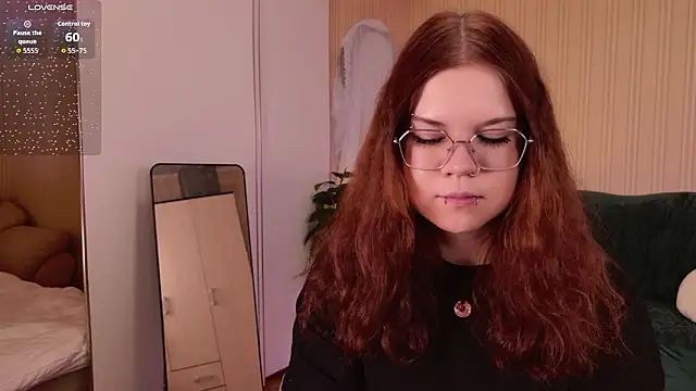 A Lot of Bunny online show from 03-07-26, 08:55