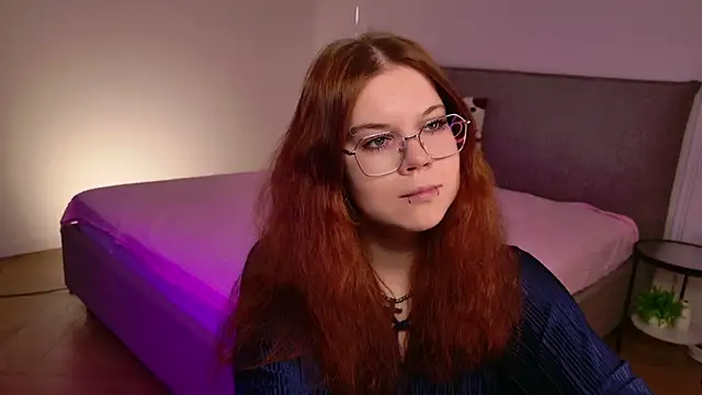 A Lot of Bunny online show from 04-30-26, 09:48