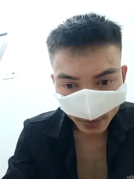 Snapshot of Barau_8x chatting on 02-13-26, 12:45 Barau 8x online show from 02-13-26, 12:45