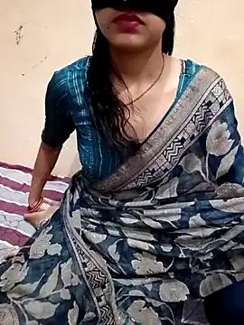 Snapshot of Ranibhabhi6969 chatting on 04-20-26, 04:54 Ranibhabhi6969 online show from 04-20-26, 04:54