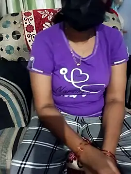 Tinarosy13 online show from 03-08-26, 07:28