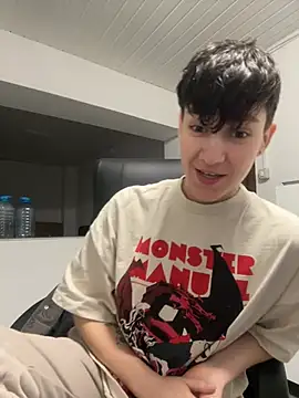 Snapshot of ravenryx chatting on 02-11-26, 03:50 ravenryx online show from 02-11-26, 03:50