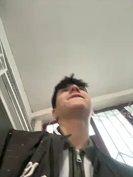 Snapshot of ravenryx chatting on 03-06-26, 03:41 ravenryx online show from 03-06-26, 03:41