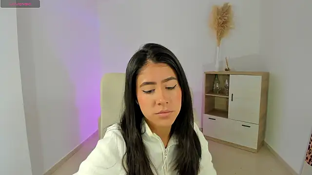 Snapshot of Sussan_Monroe chatting on 02-13-26, 08:54 Sussan Monroe online show from 02-13-26, 08:54