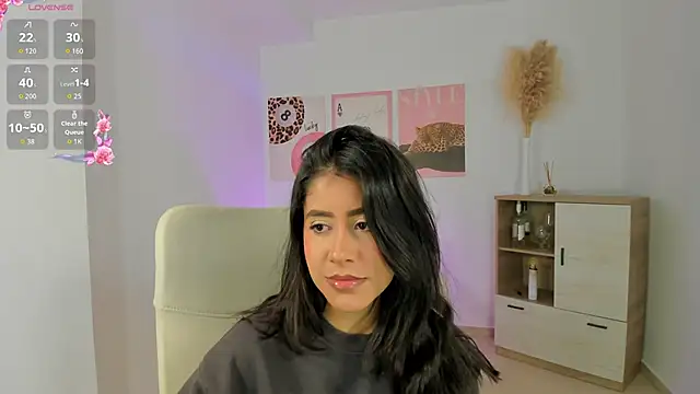 Snapshot of Sussan_Monroe chatting on 02-20-26, 09:54 Sussan Monroe online show from 02-20-26, 09:54