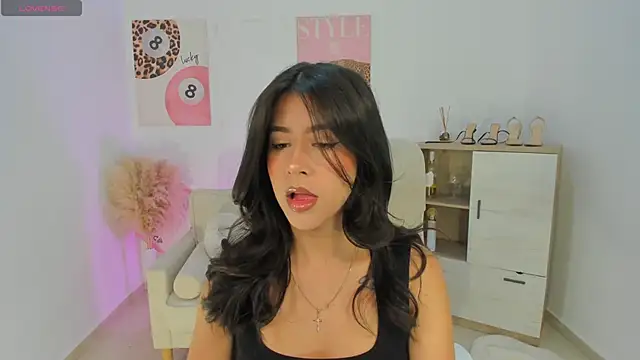 Sussan Monroe online show from 04-21-26, 08:20