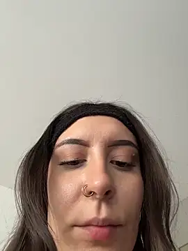 alesziarose  online show from 01-18-26, 10:13