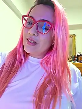 Snapshot of Nova-Satela chatting on 01-13-26, 06:02 Nova-Satela online show from 01-13-26, 06:02