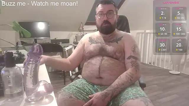 Snapshot of chriscubxxx chatting on 01-16-26, 09:41 chriscubxxx online show from 01-16-26, 09:41