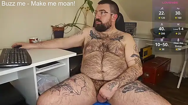 Snapshot of chriscubxxx chatting on 02-17-26, 07:09 chriscubxxx online show from 02-17-26, 07:09