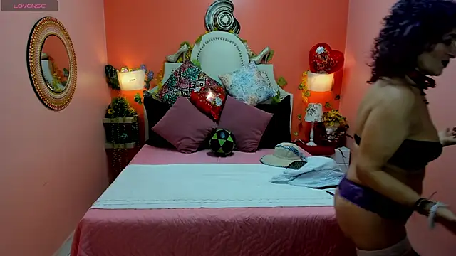 Dalila Najjar  online show from 06-09-26, 02:50