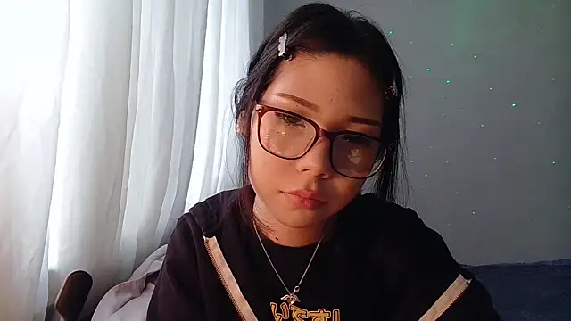 Snapshot of AprilOnilll chatting on 01-08-26, 07:32 AprilOnilll online show from 01-08-26, 07:32