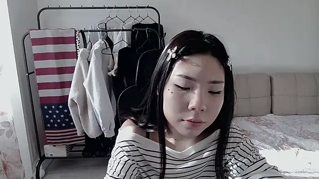 Snapshot of AprilOnilll chatting on 02-01-26, 04:55 AprilOnilll online show from 02-01-26, 04:55