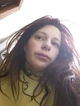 Lily Viola online show from 04-22-26, 04:37