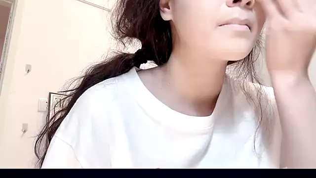 sunny-ly online show from 04-24-26, 02:19