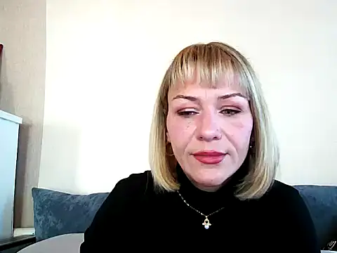 MissKryss online show from 02-14-26, 05:59