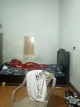 Hoangvan99997 online show from 03-06-26, 12:34