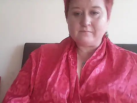 BustyRedxx online show from 04-23-26, 09:30