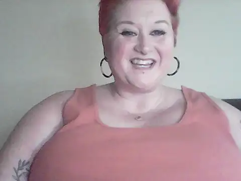 BustyRedxx online show from 04-24-26, 09:56