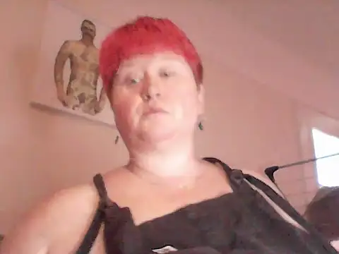 BustyRedxx online show from 06-03-26, 09:56