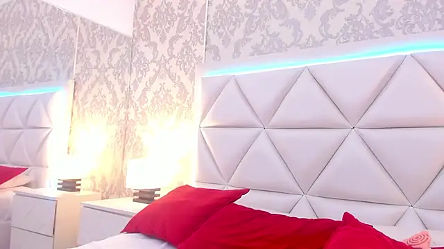 ScarletJons online show from 04-24-26, 12:29