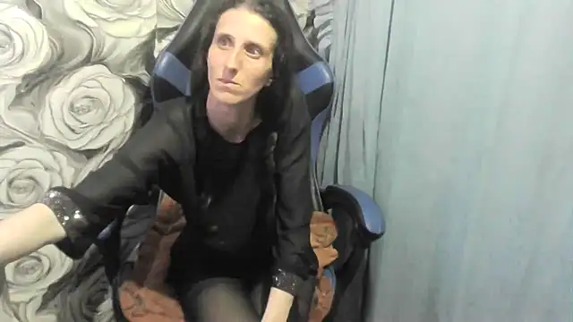  wolfxsnowy  online show from 03-28-26, 06:07