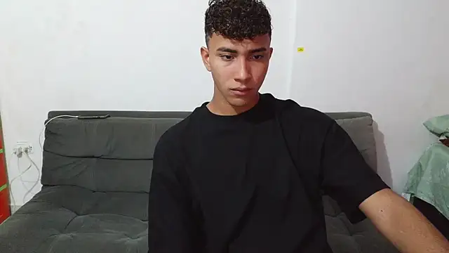 Snapshot of naugthy_boy88 chatting on 01-18-26, 10:13 naugthy boy88 online show from 01-18-26, 10:13