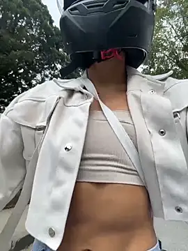 TaylorrHill online show from 02-28-26, 06:31