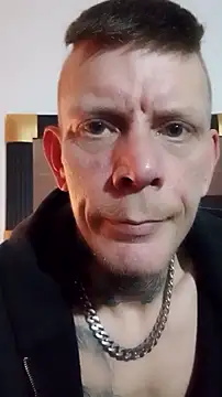 Snapshot of Der_Schoene_Penis chatting on 01-09-26, 08:54 Der Schoene Penis online show from 01-09-26, 08:54