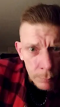 Snapshot of Der_Schoene_Penis chatting on 01-31-26, 08:07 Der Schoene Penis online show from 01-31-26, 08:07