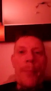 Snapshot of Der_Schoene_Penis chatting on 02-24-26, 11:52 Der Schoene Penis online show from 02-24-26, 11:52