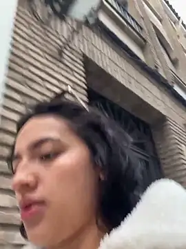 Snapshot of honey_kendalll chatting on 03-10-26, 08:19 honey kendalll online show from 03-10-26, 08:19