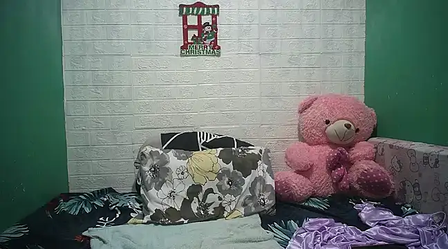 amazingpinay online show from 12-28-24, 07:11