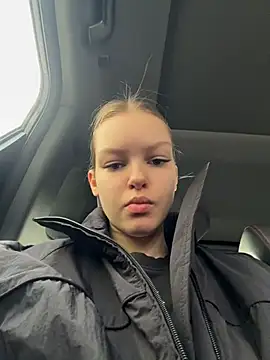 AshleyMur online show from 04-22-26, 05:54