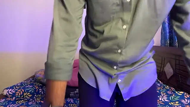 Ruthless guyy online show from 03-17-26, 06:22