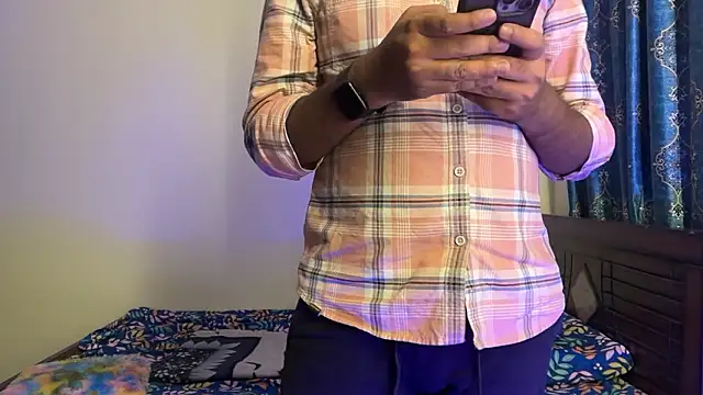 Ruthless guyy online show from 03-25-26, 06:14