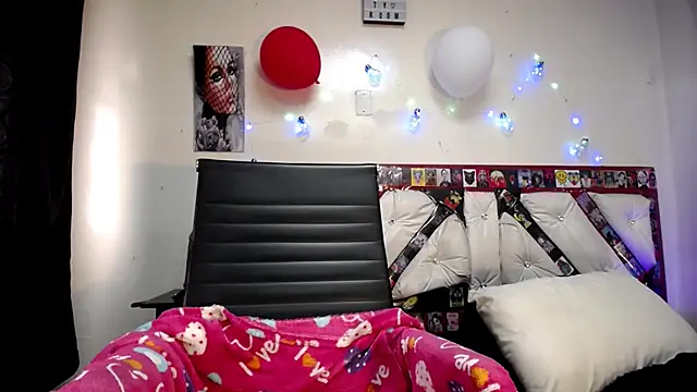 abril onnel online show from 03-03-25, 09:15