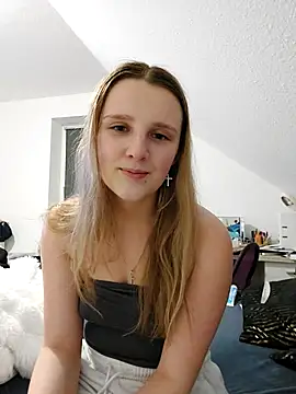 Snapshot of HotAlice69 chatting on 02-10-26, 12:15 HotAlice69 online show from 02-10-26, 12:15