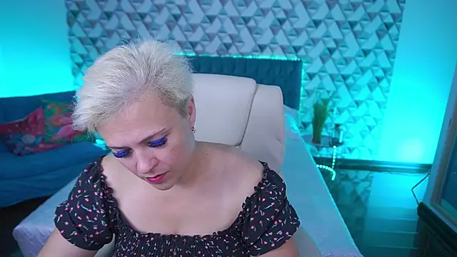 CrystalVibe online show from 06-13-26, 05:27