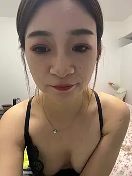 Snapshot of Xiaojuzi- chatting on 05-28-26, 01:30 Xiaojuzi- online show from 05-28-26, 01:30