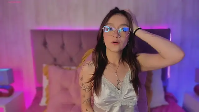 alyy cut3 online show from 02-11-26, 02:33