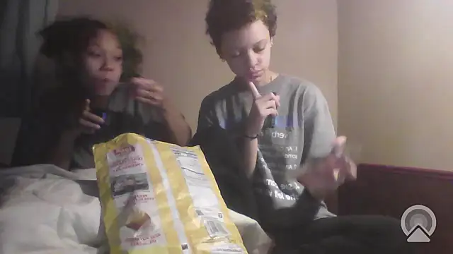 Snapshot of jojosbizarrelyf chatting on 01-10-26, 03:30 jojosbizarrelyf online show from 01-10-26, 03:30