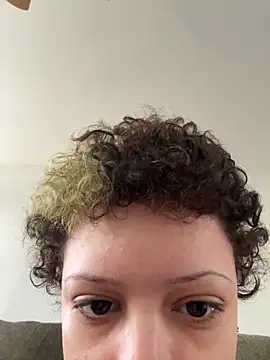 Snapshot of jojosbizarrelyf chatting on 02-25-26, 04:05 jojosbizarrelyf online show from 02-25-26, 04:05