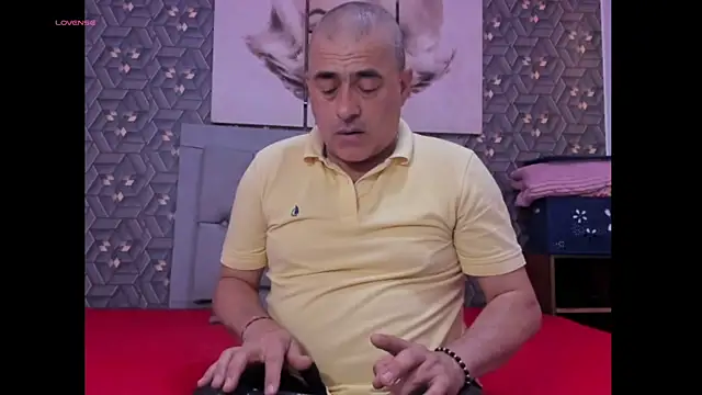 jared vasquez online show from 04-28-26, 03:50