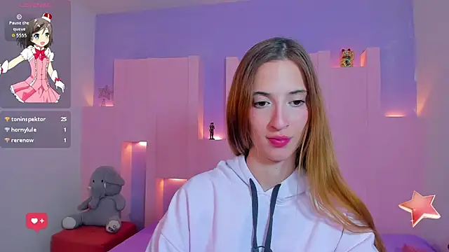 Snapshot of emilywilliis chatting on 03-10-26, 10:59 emilywilliis online show from 03-10-26, 10:59