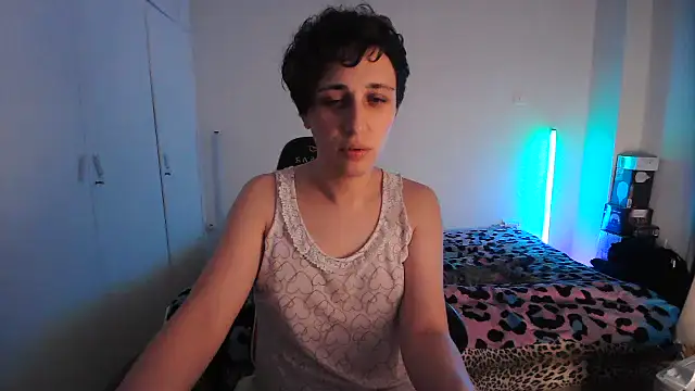 HoneyValentine online show from 06-11-26, 07:01