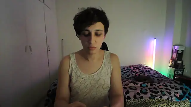 HoneyValentine online show from 06-13-26, 07:56