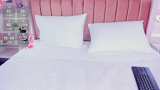 Katteyes   online show from 04-13-26, 12:54