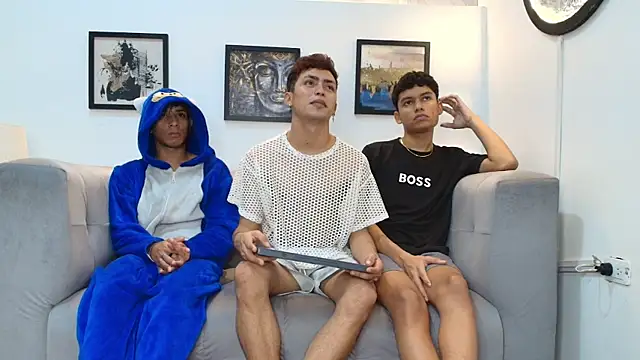 AVENGER BOYS2026 online show from 01-12-26, 01:44