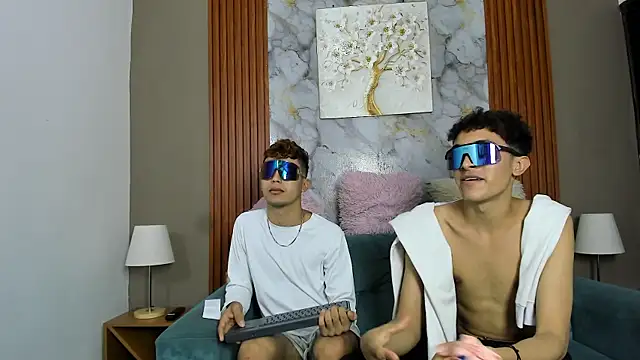 AVENGER BOYS2026 online show from 04-26-26, 01:53